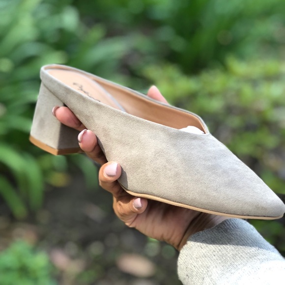 Qupid Shoes - LAST1 ♥️Trendy vegan closed toe low Flirty Mule